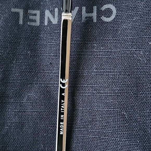 Authentic Like new Unisex Chanel 4224 Aviator sunglasses - Picture 6 of 7